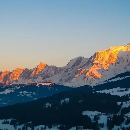 Апартаменты Exceptional View Of Village And Mountain Межев